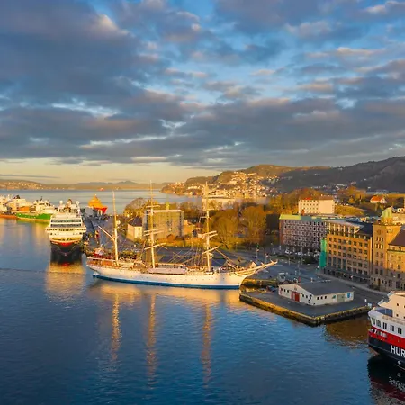 شقة Spacious 3-bedroom For 8 By Bryggen *